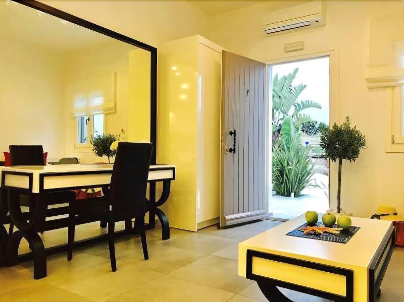 Queen Boutique Suites Mykonos Town Εξωτερικό φωτογραφία