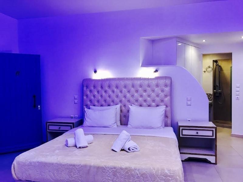 Queen Boutique Suites Mykonos Town Εξωτερικό φωτογραφία