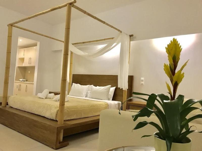 Queen Boutique Suites Mykonos Town Εξωτερικό φωτογραφία