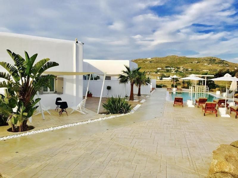 Queen Boutique Suites Mykonos Town Εξωτερικό φωτογραφία
