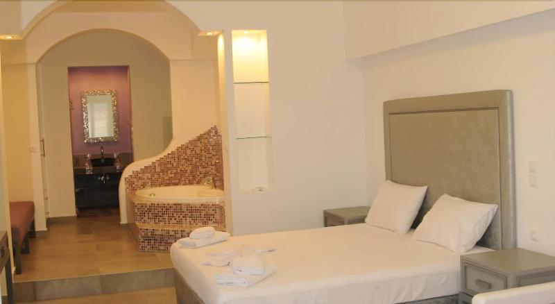 Queen Boutique Suites Mykonos Town Εξωτερικό φωτογραφία