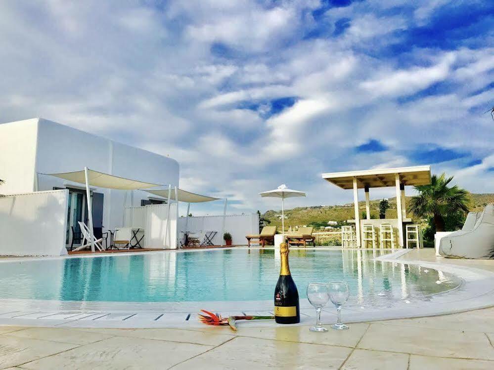Queen Boutique Suites Mykonos Town Εξωτερικό φωτογραφία